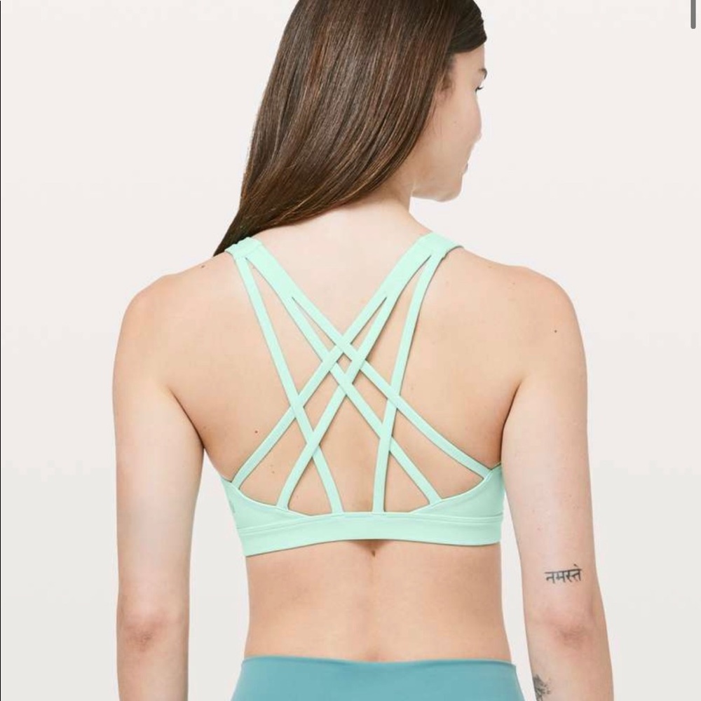 lululemon ‘free to be serene’ bra - Picture 2 of 5
